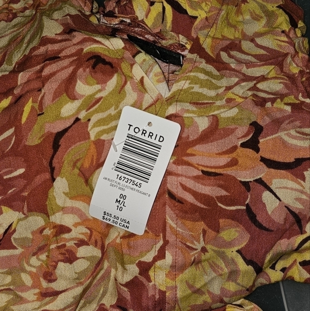 TORRID Floral Peasant Top - Picture 5 of 5